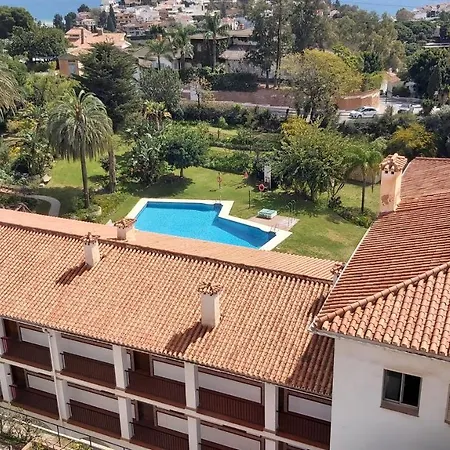 Del Parque Flats Interpares Swimmingpool Apartment *