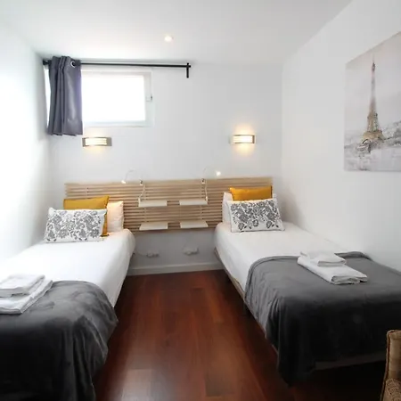 Del Parque Flats Interpares Swimmingpool Apartment
