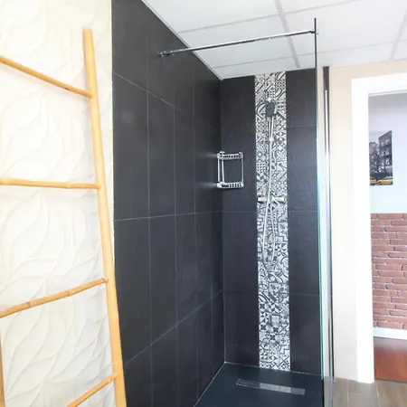 Del Parque Flats Interpares Swimmingpool Apartment Malaga